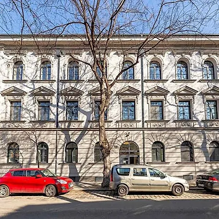 Magnolia Aparthotel 4*